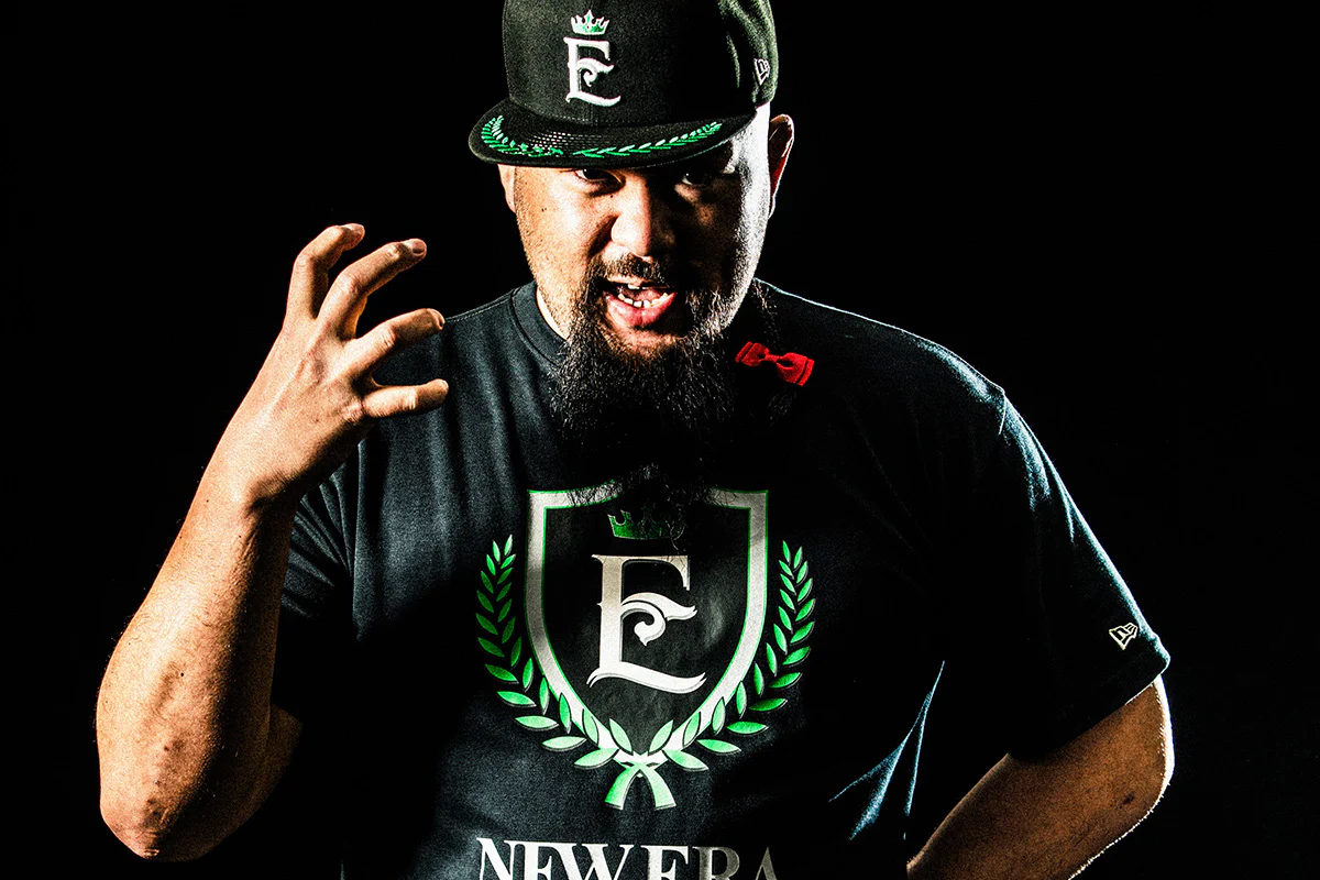 NEW ERA × UNITED EMPIRE コラボTシャツ - Image 7