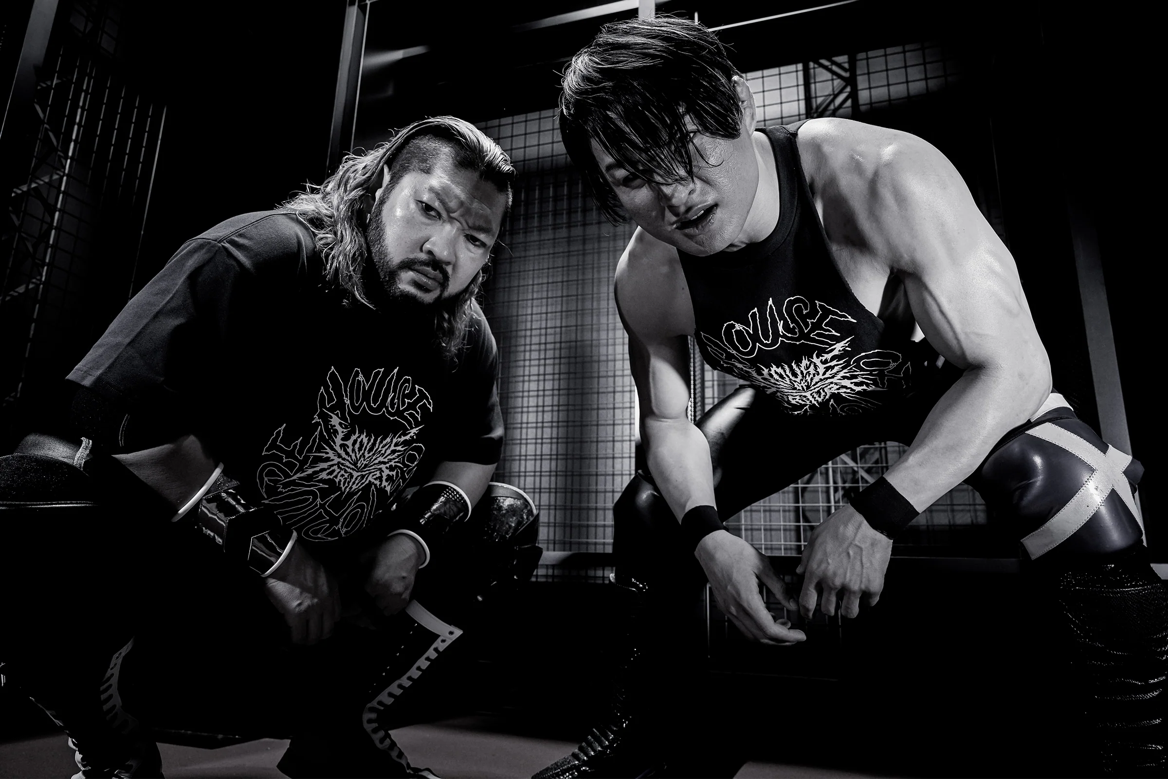 UA HOUSE OF TORTURE ヘビーウェイト オーバーサイズド Tシャツ - Image 9