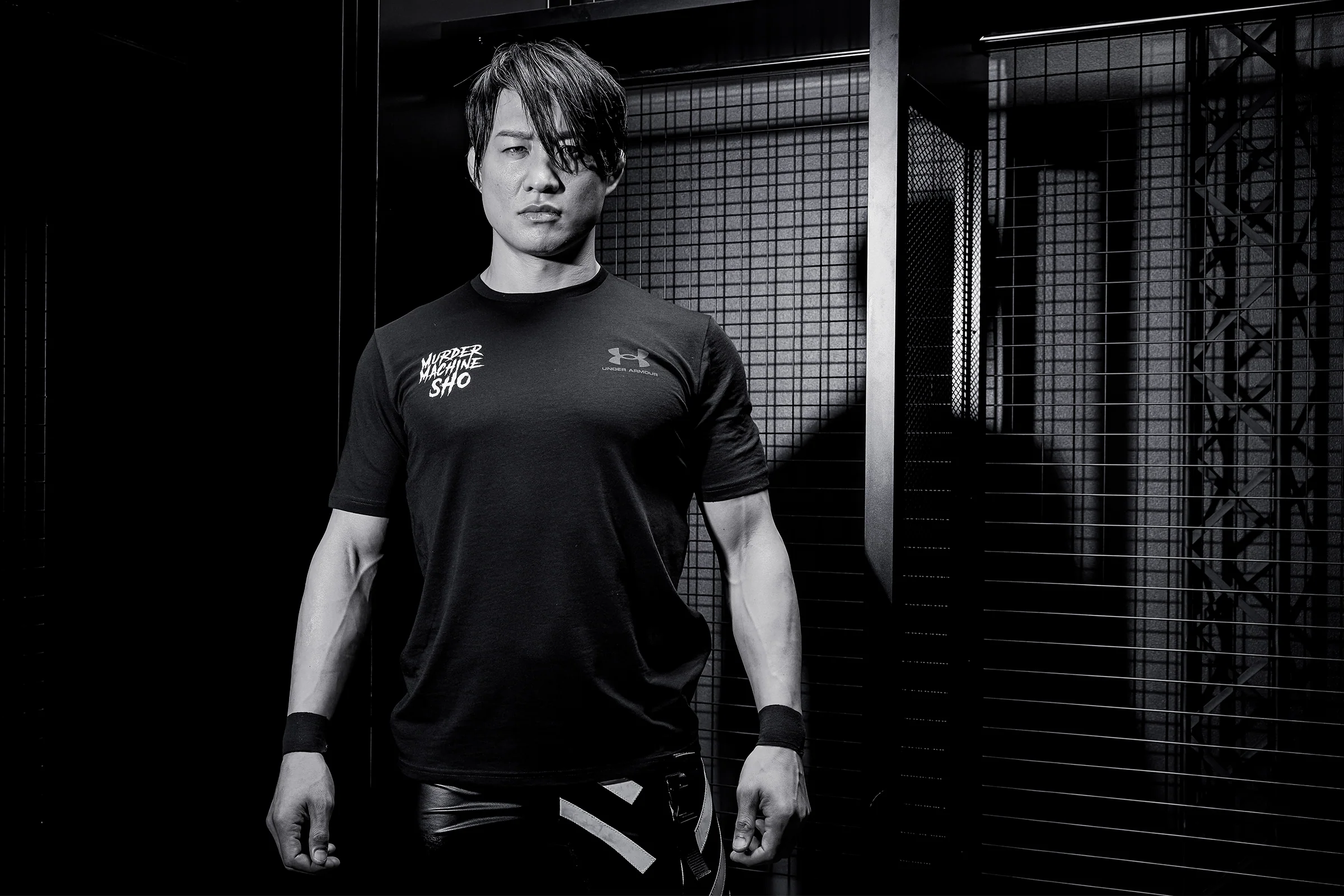 UA SHO グラフィック Tシャツ - Image 7