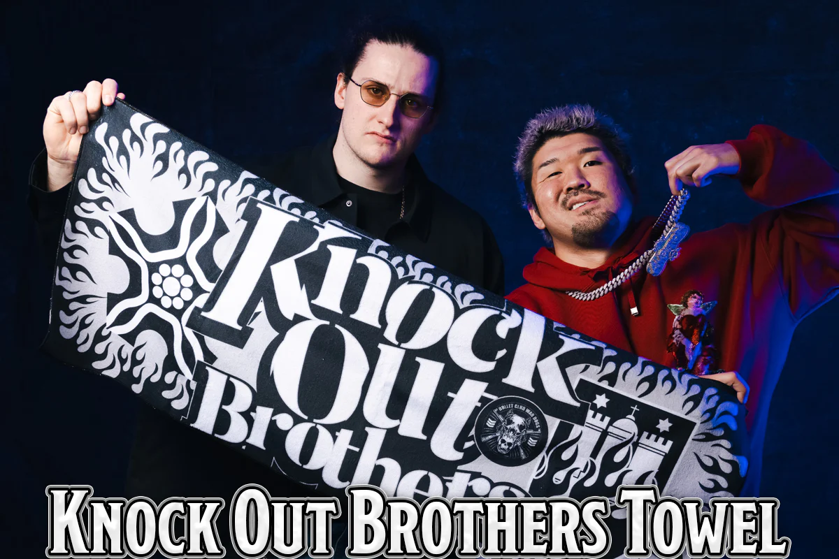 Knock Out Brothers スポーツタオル - Image 3